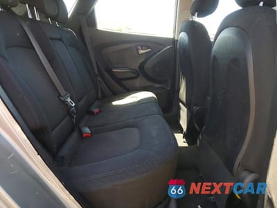 Zdjęcie 11 z 13 samochodu: 2011 HYUNDAI TUCSON GL VIN:KM8JT3AB2BU240834 - miniatura