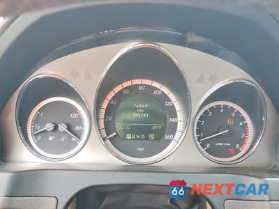 Zdjęcie 9 z 12 samochodu: 2009 MERCEDES-BENZ C 300 VIN:WDDGF54X69F234869 - miniatura
