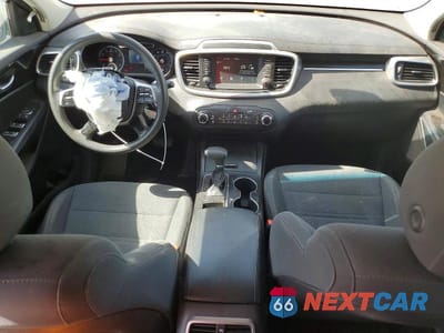 Zdjęcie 8 z 13 samochodu: 2020 KIA SORENTO LX VIN:5XYPG4A31LG652411 - miniatura
