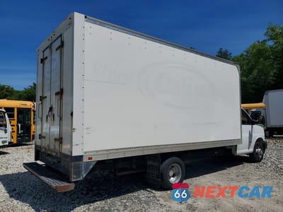 Trzecie zdjęcie samochodu z tyłu: 2020 CHEVROLET EXPRESS DELIVERY TRUCK VIN:1HA3GTCG1LN006816 - miniatura