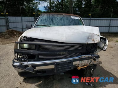 Piąte zdjęcie samochodu w środku: 1997 CHEVROLET TAHOE K1500 VIN:1GNEK13R0VJ342394 - miniatura