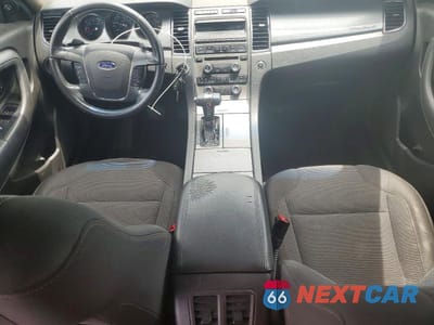 Zdjęcie 8 z 12 samochodu: 2010 FORD TAURUS SEL VIN:1FAHP2EW4AG115545 - miniatura