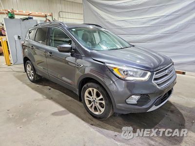 Czwarte zdjęcie samochodu z boku: 2018 FORD ESCAPE SEL VIN:1FMCU9HD0JUC92784 - miniatura