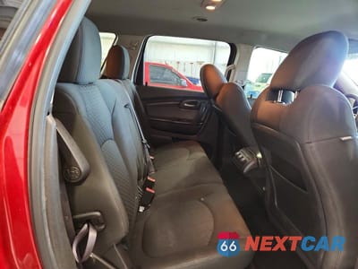 Zdjęcie 11 z 13 samochodu: 2012 CHEVROLET TRAVERSE LT VIN:1GNKVGED1CJ102623 - miniatura