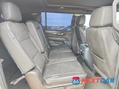 Zdjęcie 11 z 13 samochodu: 2022 GMC YUKON XL DENALI VIN:1GKS1JKL1NR316114 - miniatura