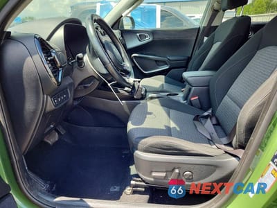 Zdjęcie 7 z 13 samochodu: 2023 KIA SOUL EX VIN:KNDJ33AU1P7208906 - miniatura