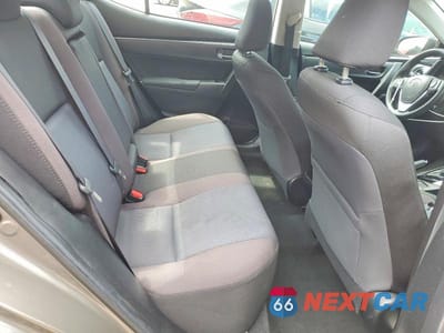 Zdjęcie 10 z 13 samochodu: 2018 TOYOTA COROLLA LE VIN:5YFBURHE0JP781093 - miniatura