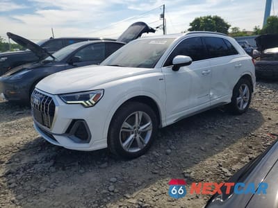 2020 AUDI Q3 PREMIUM PLUS S-LINE WA1EECF32L1075849 - główne zdjęcie licytacji z USA - miniatura