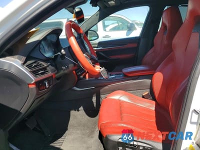 Zdjęcie 7 z 13 samochodu: 2016 BMW X6 M VIN:5YMKW8C56G0R43752 - miniatura