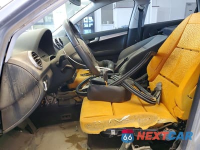 Zdjęcie 7 z 12 samochodu: 2010 AUDI A3 PREMIUM VIN:WAUBEBFM8AA106625 - miniatura