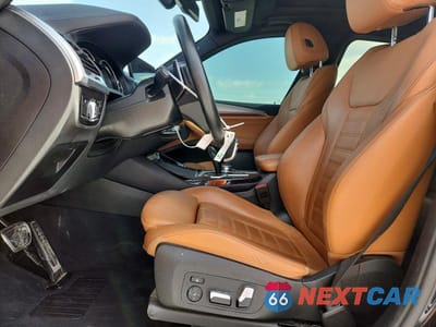 Zdjęcie 7 z 14 samochodu: 2018 BMW X3 XDRIVE30I VIN:5UXTR9C5XJLD58481 - miniatura