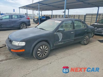1996 NISSAN MAXIMA GXE JN1CA21D9TT159077 - główne zdjęcie licytacji z USA - miniatura