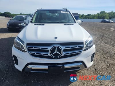Piąte zdjęcie samochodu w środku: 2018 MERCEDES-BENZ GLS 450 4MATIC VIN:4JGDF6EE6JB072488 - miniatura