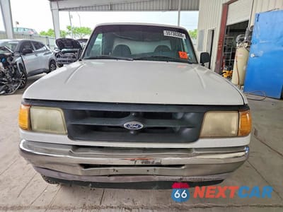 Piąte zdjęcie samochodu w środku: 1995 FORD RANGER VIN:1FTDR15UXSTA34375 - miniatura