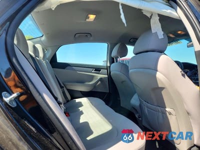 Zdjęcie 10 z 12 samochodu: 2018 HYUNDAI SONATA SE VIN:5NPE24AF8JH598384 - miniatura
