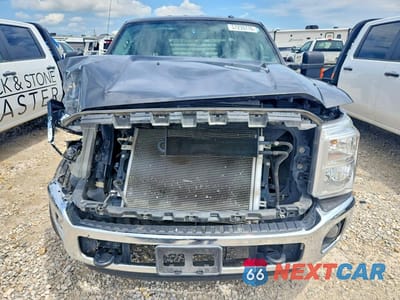Piąte zdjęcie samochodu w środku: 2016 FORD F250 SUPER DUTY VIN:1FT7W2A69GEA31014 - miniatura