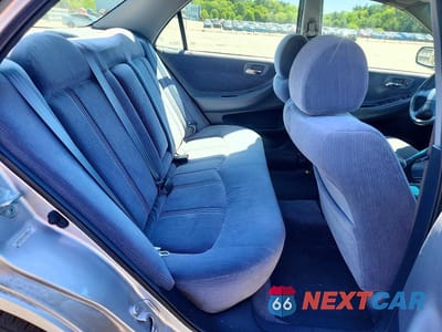 Zdjęcie 10 z 12 samochodu: 1999 HONDA ACCORD LX VIN:1HGCG6653XA000210 - miniatura