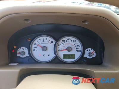 Zdjęcie 9 z 12 samochodu: 2006 FORD ESCAPE XLT VIN:1FMYU93196KC94054 - miniatura