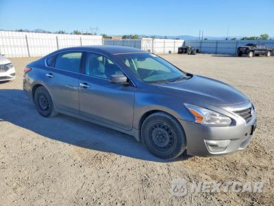 Czwarte zdjęcie samochodu z boku: 2015 NISSAN ALTIMA 2.5 S VIN:1N4AL3AP0FN363263 - miniatura