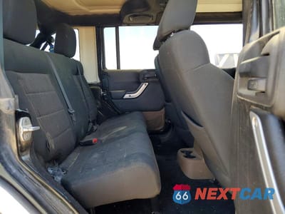 Zdjęcie 10 z 12 samochodu: 2012 JEEP WRANGLER UNLIMITED RUBICON VIN:1C4BJWFGXCL178580 - miniatura