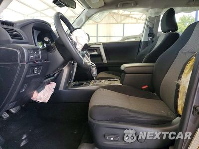 Zdjęcie 7 z 12 samochodu: 2023 TOYOTA 4RUNNER SR5 VIN:JTEEU5JR4P5304347 - miniatura