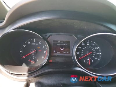 Zdjęcie 9 z 13 samochodu: 2020 KIA SEDONA EX VIN:KNDMB5C1XL6639503 - miniatura