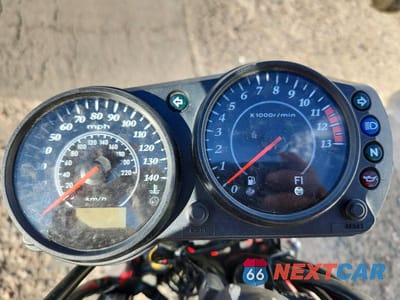 Zdjęcie 7 z 8 samochodu: 2008 KAWASAKI EX650 A VIN:JKAEXEA158A038362 - miniatura