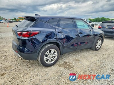 Trzecie zdjęcie samochodu z tyłu: 2020 CHEVROLET BLAZER 2LT VIN:3GNKBCR44LS716205 - miniatura
