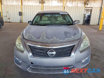 Piąte zdjęcie samochodu w środku: 2015 NISSAN ALTIMA 2.5 S VIN:1N4AL3AP7FC163508 - miniatura