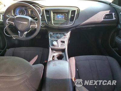 Zdjęcie 8 z 12 samochodu: 2015 CHRYSLER 200 LIMITED VIN:1C3CCCAB4FN574557 - miniatura