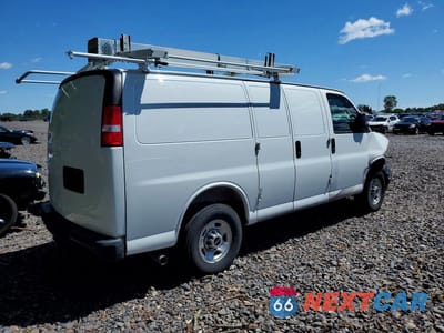 Trzecie zdjęcie samochodu z tyłu: 2025 GMC SAVANA G2500 VIN:1GTW7AFP4S1158368 - miniatura