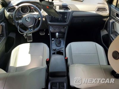 Zdjęcie 8 z 13 samochodu: 2021 VOLKSWAGEN TIGUAN SE/SE R-LINE BLACK/SEL VIN:3VV2B7AXXMM055762 - miniatura