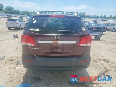Zdjęcie 6 z 12 samochodu: 2013 KIA SORENTO LX VIN:5XYKT4A25DG325329 - miniatura