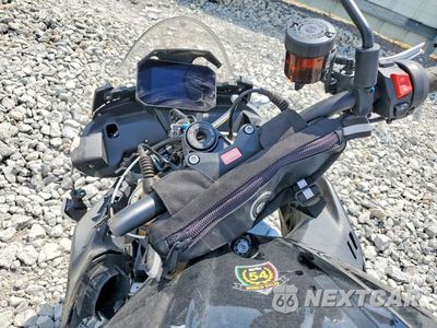 Zdjęcie 7 z 9 samochodu: 2022 APRILIA TUONO V4 1100 FACTORY VIN:ZD4KZUB09NS000484 - miniatura