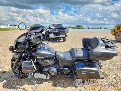 Trzecie zdjęcie samochodu z tyłu: 2022 INDIAN MOTORCYCLE CO. ROADMASTER DARK HORSE VIN:56KTKDBB3N3405329 - miniatura