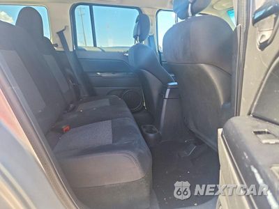 Zdjęcie 11 z 13 samochodu: 2011 JEEP PATRIOT SPORT VIN:1J4NF1GB5BD248011 - miniatura