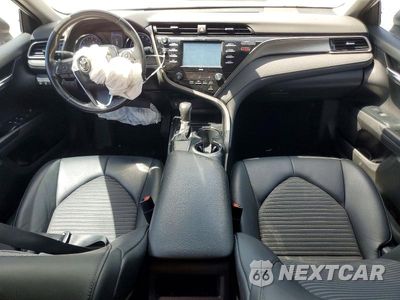 Zdjęcie 8 z 12 samochodu: 2020 TOYOTA CAMRY SE VIN:4T1G11AK2LU969423 - miniatura