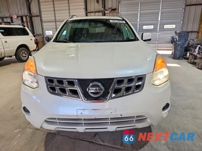 Piąte zdjęcie samochodu w środku: 2012 NISSAN ROGUE S VIN:JN8AS5MTXCW252330 - miniatura