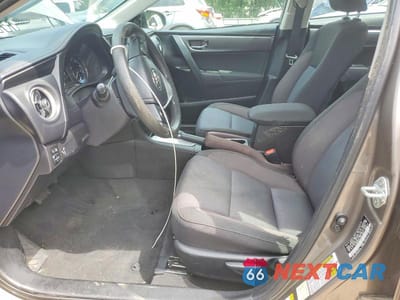 Zdjęcie 7 z 13 samochodu: 2018 TOYOTA COROLLA LE VIN:5YFBURHE0JP781093 - miniatura