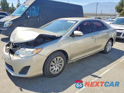 2014 TOYOTA CAMRY LE 4T4BF1FK5ER366866 - główne zdjęcie licytacji z USA - miniatura