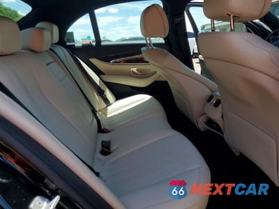 Zdjęcie 10 z 12 samochodu: 2017 MERCEDES-BENZ E 300 VIN:WDDZF4JB6HA009925 - miniatura