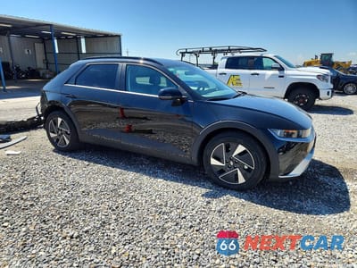 Czwarte zdjęcie samochodu z boku: 2025 HYUNDAI IONIQ 5 SEL VIN:7YAKNDDC0SY018792 - miniatura
