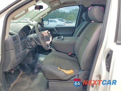 Zdjęcie 7 z 12 samochodu: 2013 NISSAN TITAN S VIN:1N6BA0CH1DN312664 - miniatura