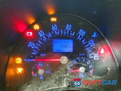 Zdjęcie 9 z 12 samochodu: 2005 VOLKSWAGEN NEW BEETLE GLS VIN:3VWCM31Y25M316878 - miniatura