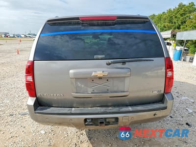 Zdjęcie 6 z 13 samochodu: 2008 CHEVROLET SUBURBAN K1500 LS VIN:3GNFK16398G193646 - miniatura