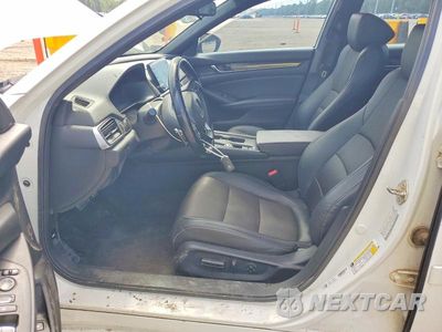 Zdjęcie 7 z 12 samochodu: 2019 HONDA ACCORD SPORT VIN:1HGCV1F39KA110792 - miniatura