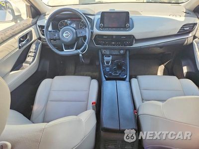 Zdjęcie 8 z 13 samochodu: 2021 NISSAN ROGUE SV VIN:JN8AT3BB3MW233891 - miniatura