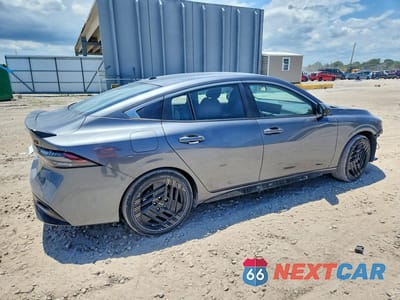 Trzecie zdjęcie samochodu z tyłu: 2026 NISSAN SENTRA SR VIN:3N1AB9DV7TY209175 - miniatura