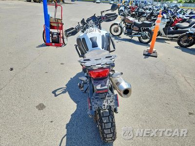 Czwarte zdjęcie samochodu z boku: 2025 BMW F800 GS VIN:WB10K5307S6L52749 - miniatura