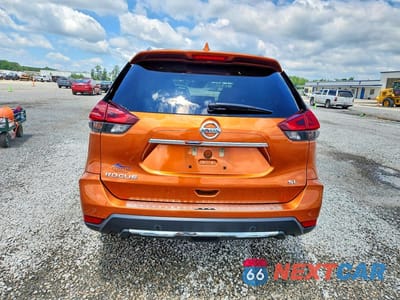 Zdjęcie 6 z 13 samochodu: 2019 NISSAN ROGUE SL VIN:5N1AT2MT7KC816633 - miniatura